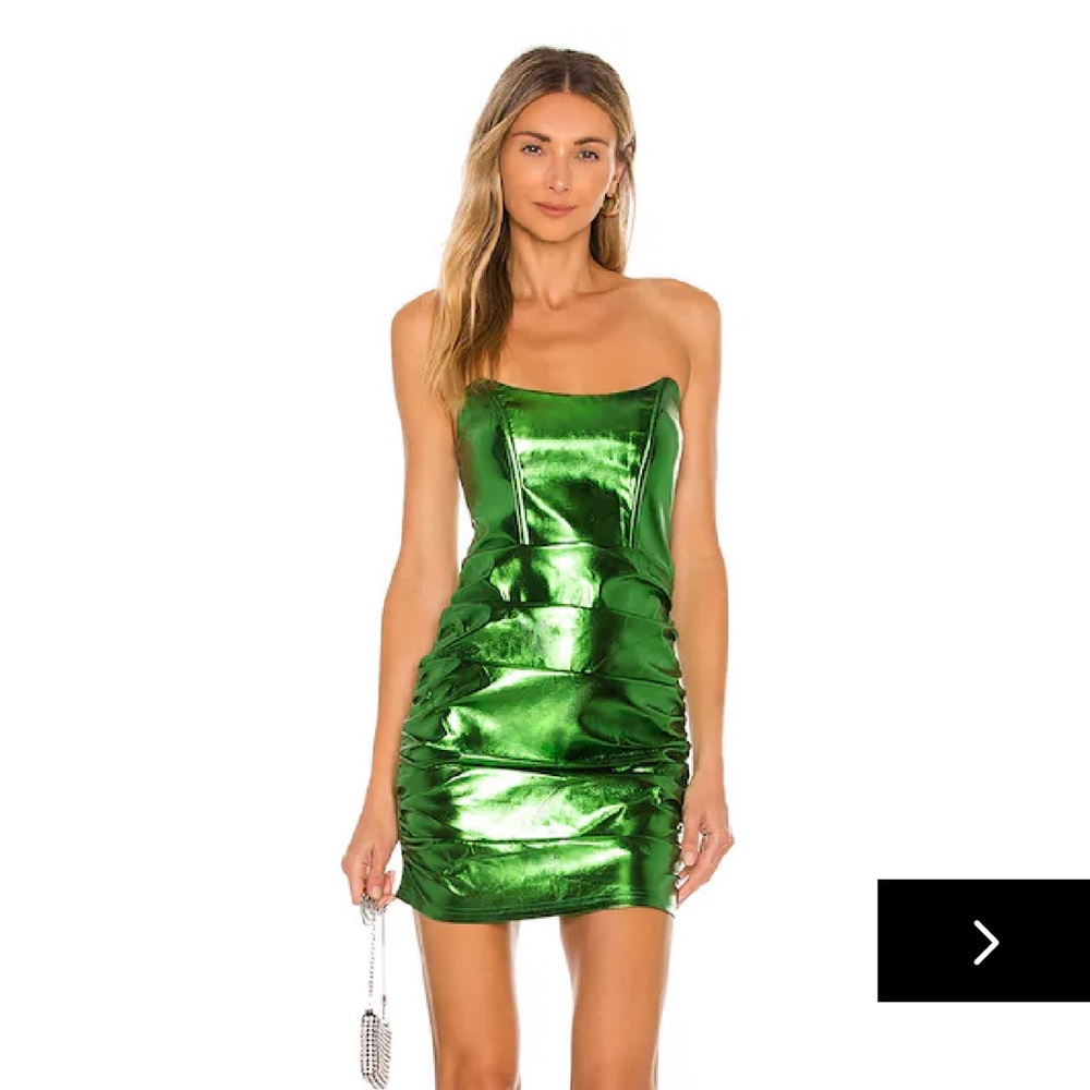 🖤 REVOLVE GREEN NELLIE STRAPLESS DRESS